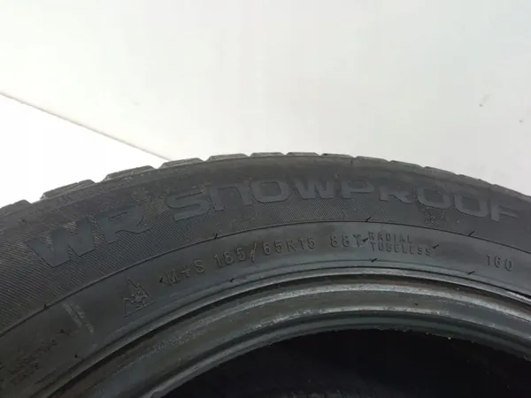 2x Nokian WR Snowproof 185/65R15 Vinterdäck image 4