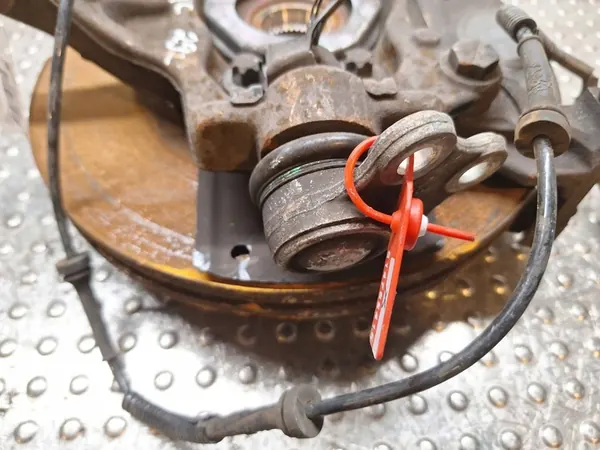 Snodo anteriore sinistro Renault Trafic III Vivaro B image 2