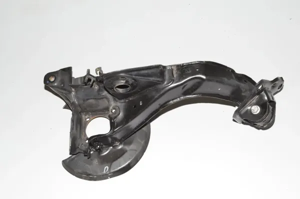 Bakre Höger Nav OEM 33326851582 - BMW 2 Active Tourer image 3