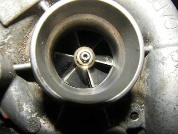 Turbo Peugeot 2.0 HDI OE 9622526980 image 2