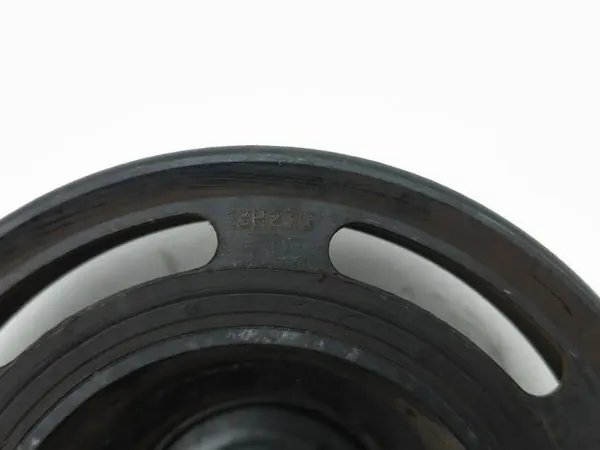 Polea cigüeñal Chevrolet OE 55565300 - Usado image 6