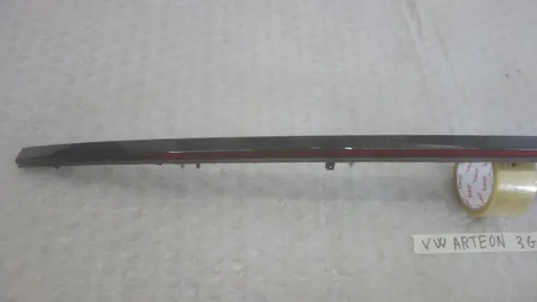 Extra stoplicht Volkswagen OE 3G8945087A image 3