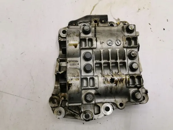 Toyota öljypumppu OEM AMD105014 Corolla Versolle image 2