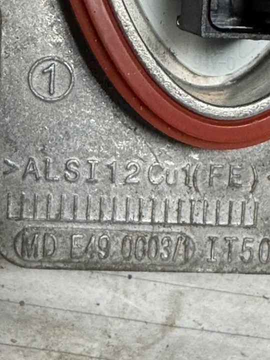 Convertidor LED Iveco Daily OEM 255103 - Usado image 6