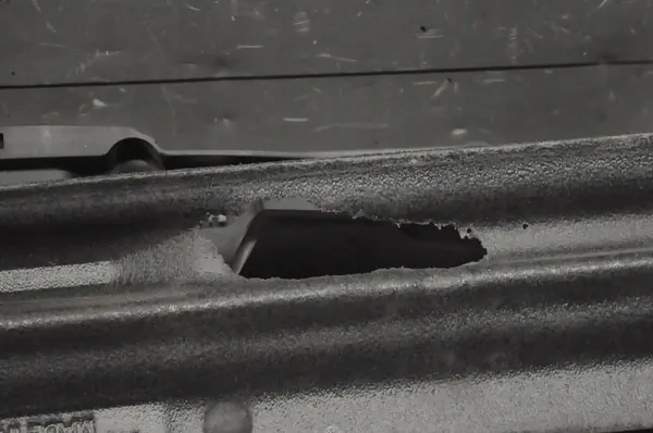 Chrysler Pacifica Radiator Grille 68292240AA image 3