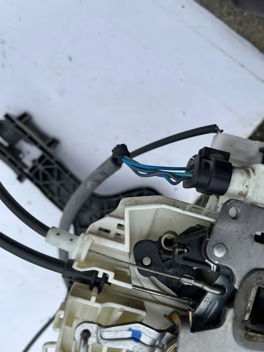 Bakdörrslås Mercedes Sprinter 11-17 image 5