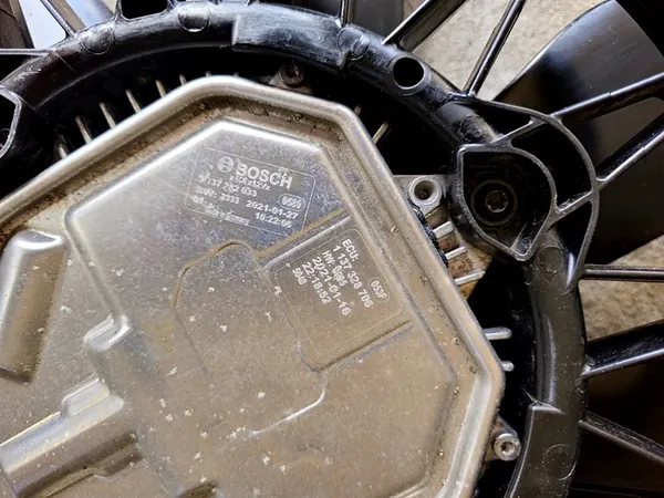 Radiateurventilator Vito 447 A4479060212 image 4