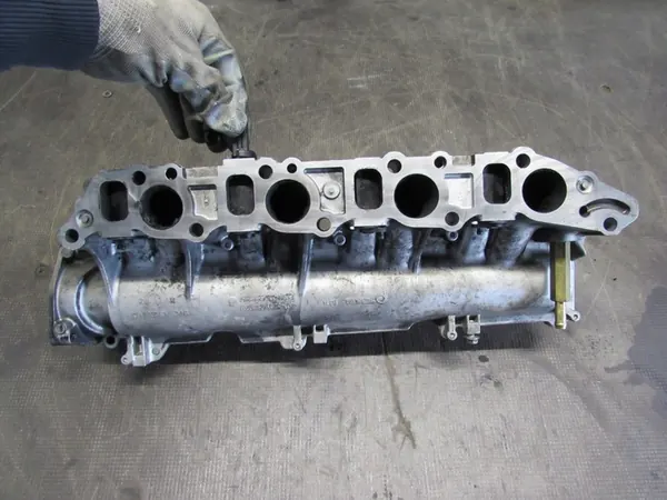 Coletor de admissão 700373120 Opel Zafira B 1.9 CDTI image 6