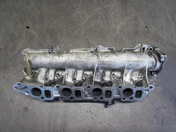 Coletor de admissão 700373120 Opel Zafira B 1.9 CDTI image 9