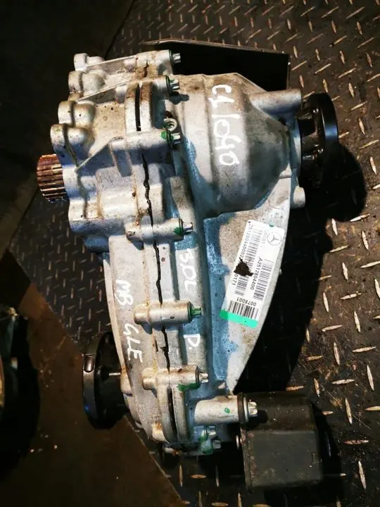 Réducteur de boîte de transfert OEM A2512804400 image 6