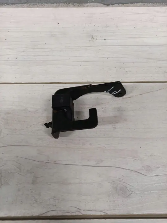 Módulo de puerta corredera Chrysler OEM 68079909AB image 3