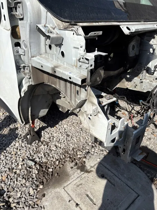 OEM 14-DV369 Höger Framlångbalk Renault Trafic image 2