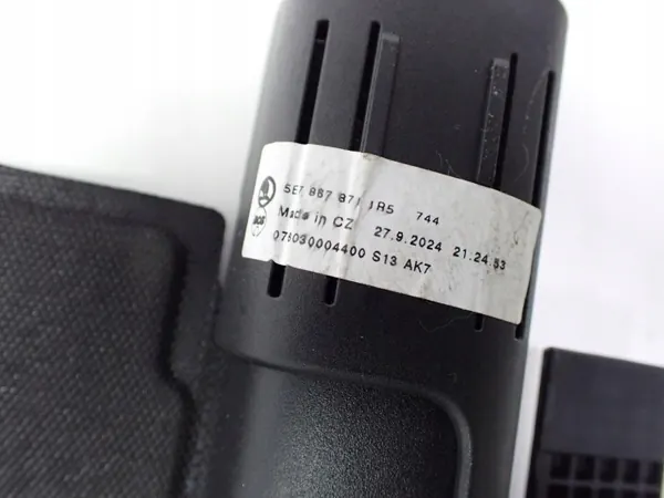 OEM 5E7867871 Rollo Trasero Maletero Skoda Octavia IV image 4