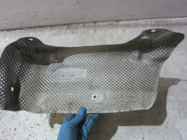 BMW OEM 51487185214 Rechte Abgashitzeschutzabdeckung image 4