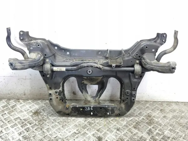 Mercedes-Benz EQA 2022 Etuaputuki OEM AMD152670 image 2
