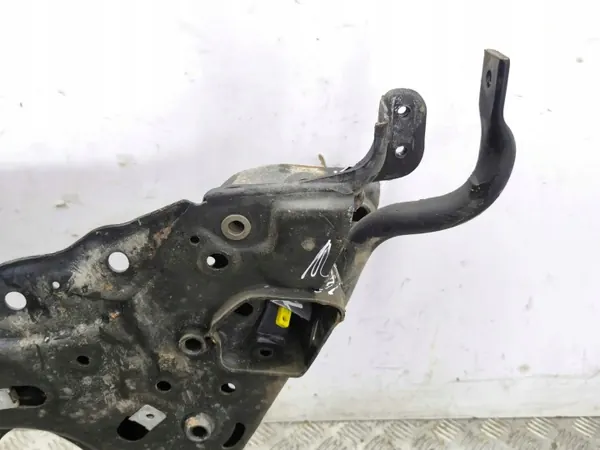 Mercedes-Benz EQA 2022 Etuaputuki OEM AMD152670 image 4