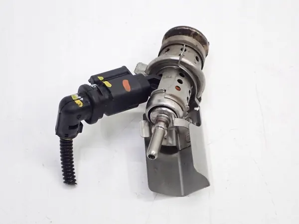 Injecteur AdBlue Citroen C4 Spacetourer 1.5 B-HDI OEM image 2