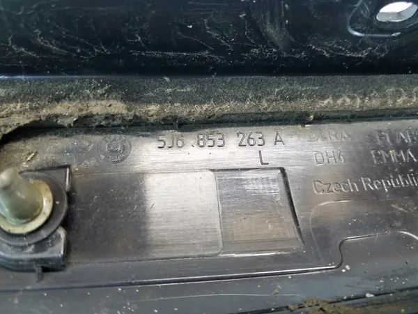 OEM LISTWA voorste pilaarbekleding voor Skoda Roomster Lift image 5