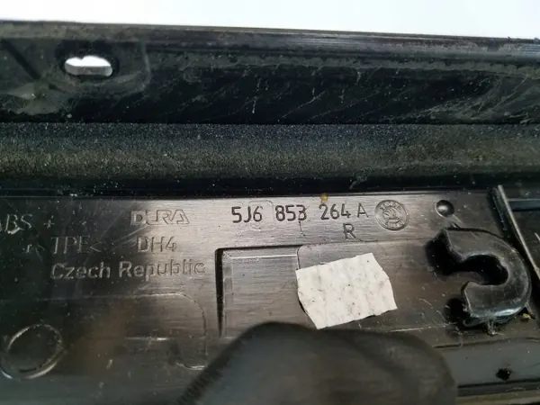 OEM LISTWA voorste pilaarbekleding voor Skoda Roomster Lift image 6