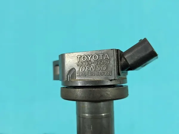 Bobina de ignição Toyota Yaris III 1.3 VVTI 90919-02257 image 4