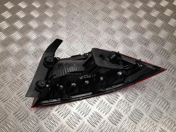 Luz trasera izquierda Volkswagen PASSAT 2019 3G5945095F image 6