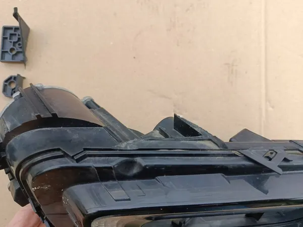 Farol diurno halógeno direito Volkswagen T-Roc image 5