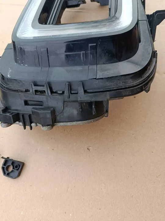 Farol diurno halógeno direito Volkswagen T-Roc image 6