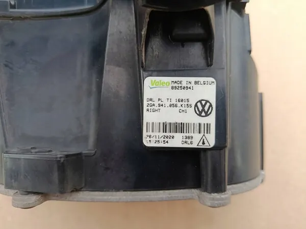 Farol diurno halógeno direito Volkswagen T-Roc image 9
