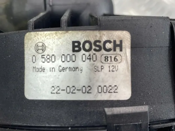 Pompe à air secondaire Mercedes OEM 0580000040 image 6