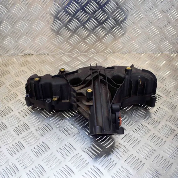 Colector de admisión Audi OE usado OEM 106591603L129711BA image 2