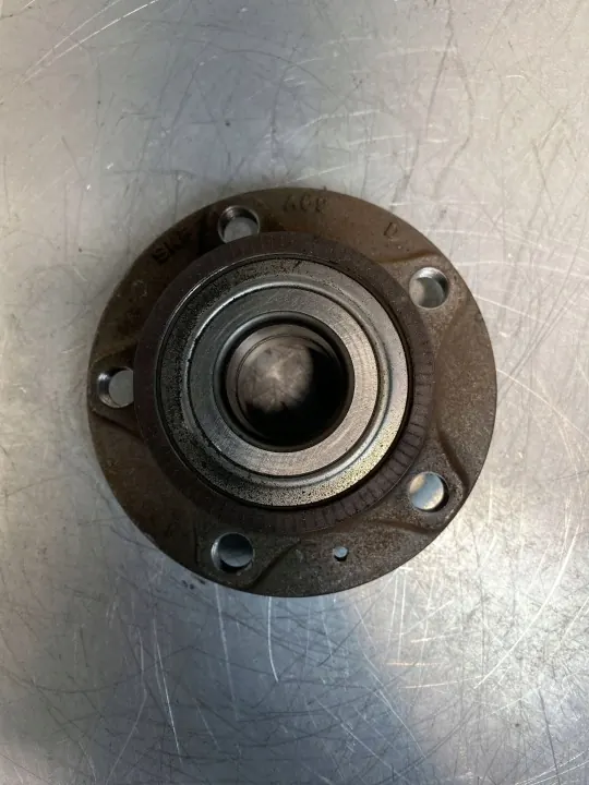 Buje rueda trasera Cupra Formentor OEM FBZ22545 image 3