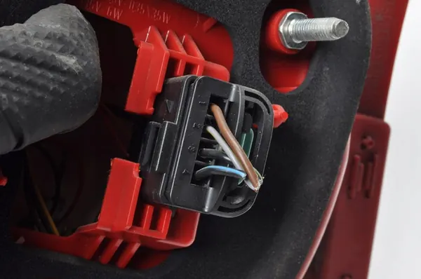 Lámpara Trasera Derecha Volkswagen Passat B6 Sedán 3C5945096C image 5