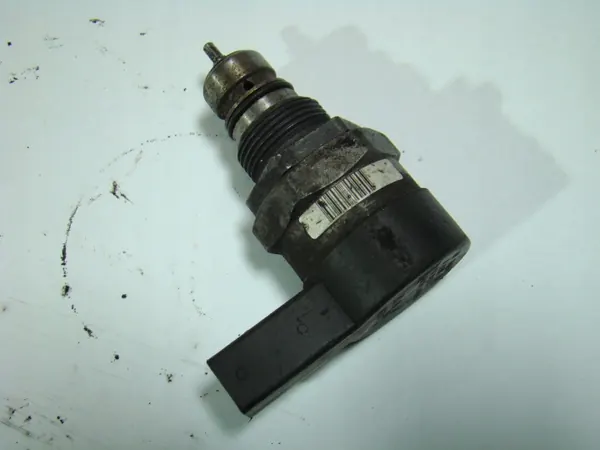 Bosch 0281002856 Soupape de régulation pression, Common Rail image 3