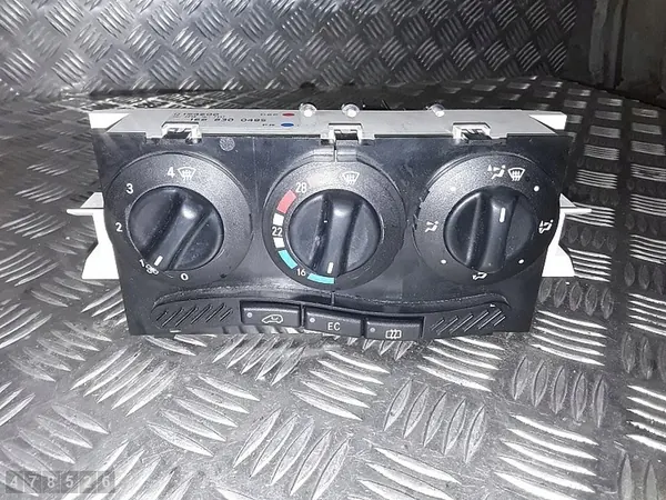 Module de contrôle climatique Mercedes A 2001 image 1