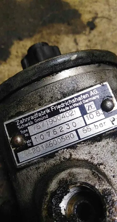 Pompe de direction Mercedes-Benz 190 OEM 2014600580 image 4