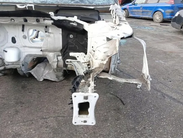 OEM 469401 Longarina esquerda para Audi Q3 II 2018- image 7