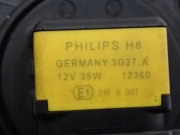 Phares Halogène Droit OEM Subaru XV 14R image 8