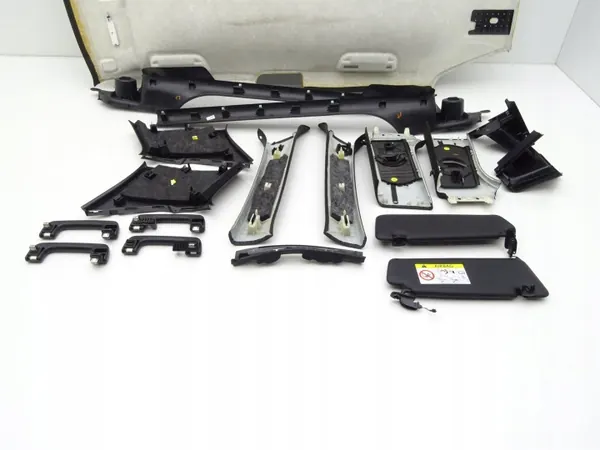 OEM 8V3867505H Couvre-poignée noir pour Audi A3 8V image 8