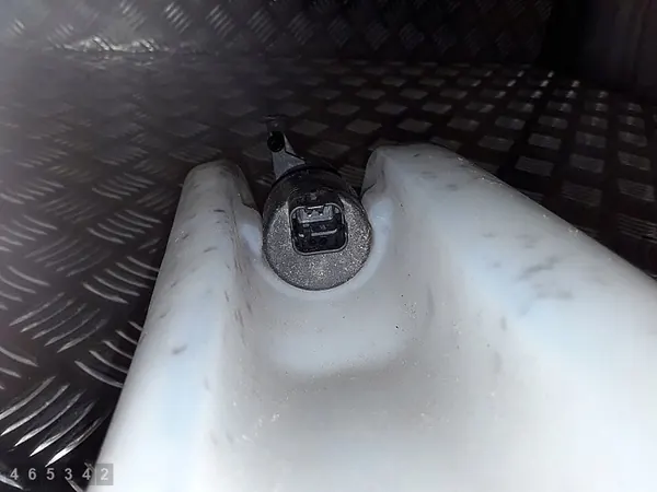 Ruitensproeiervat Mercedes Citan 2020 8200431474 image 3