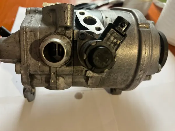 Servopumpe OEM 685052401 für BMW image 2