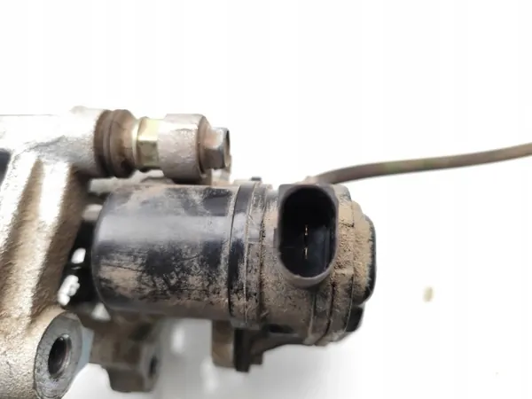 Kia Hinterer Bremszylinder OEM G3582-37700 Gebraucht image 5