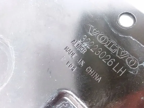 Suporte de bateria de tração Polestar 2 32223026 image 3