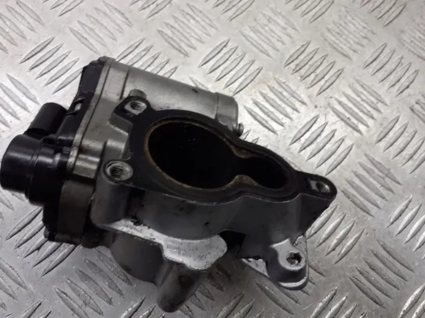 Válvula EGR Renault Laguna II 2.0 DCI 8200327004 image 2