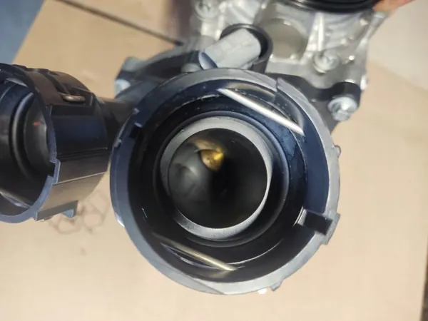 Vattenpump Mercedes-Benz A6542010110 image 5