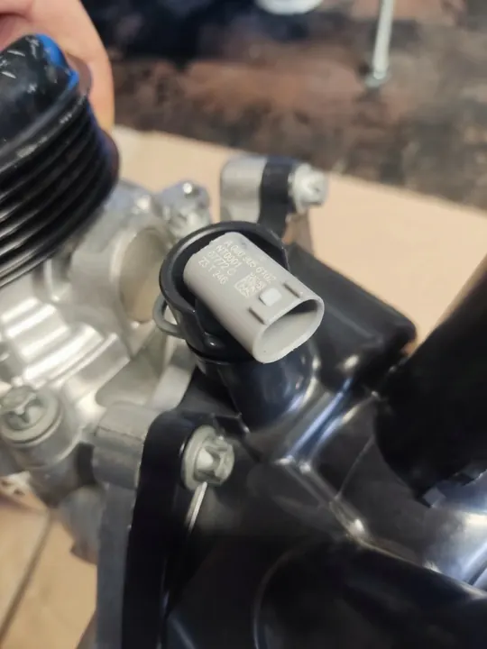 Vattenpump Mercedes-Benz A6542010110 image 7