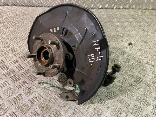 Lexus NX 2020 Framhjulsnav OEM UTO40956 image 3