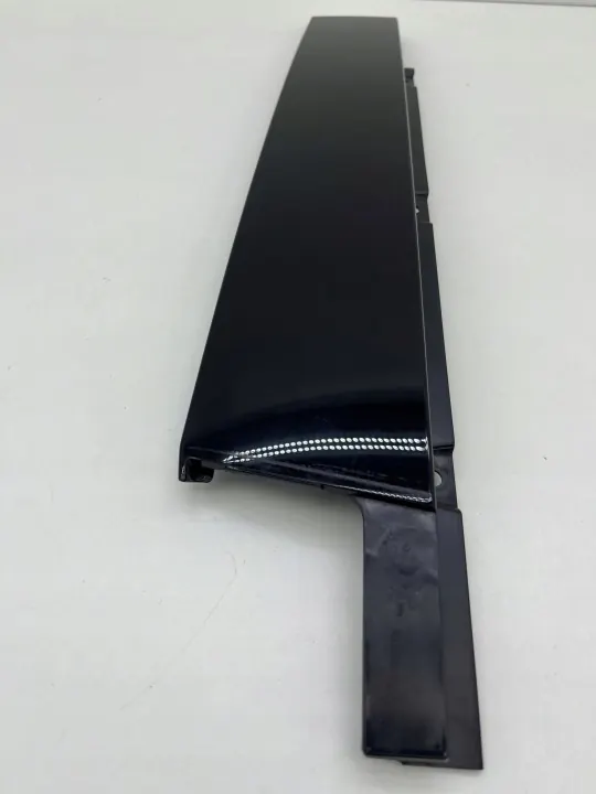 Couvre-pilier avant droit Mercedes GLB W247 OEM A2477220200 image 2