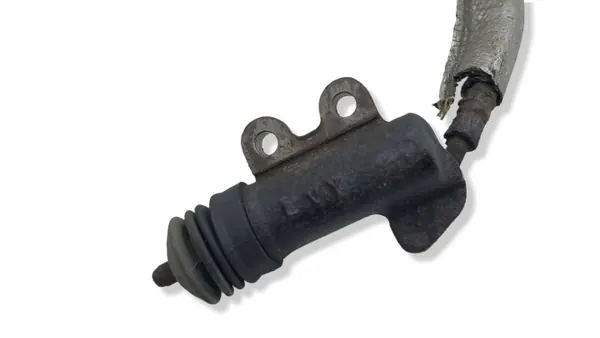 Horquilla de embrague Nissan 350Z OEM AMD226037 - Usado image 4
