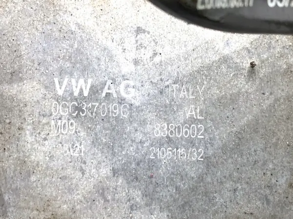 Växellådsoljekylare OEM 0GC317019C Audi Q3 II image 4
