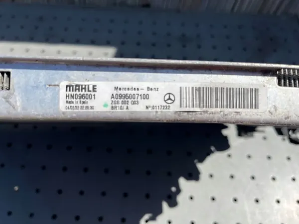 Radiateur Mercedes-Benz GLC Set OEM HN096001 image 3